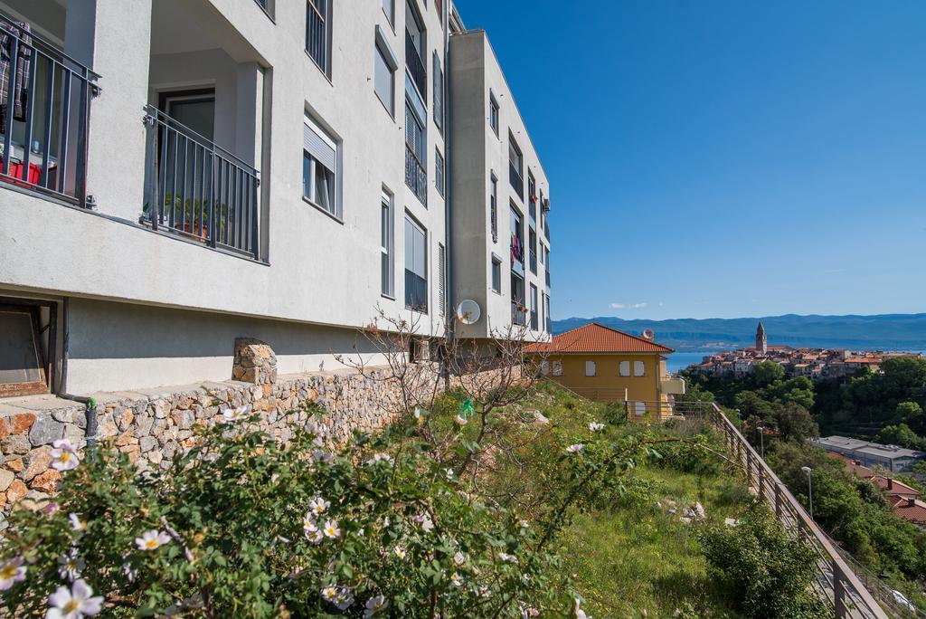 Apartman Leona Apartment เวอร์บนิค ภายนอก รูปภาพ